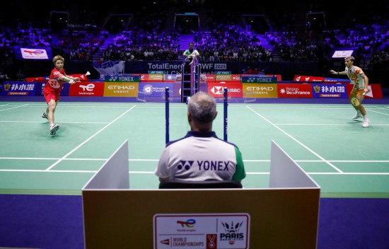 购更像是 购更像是